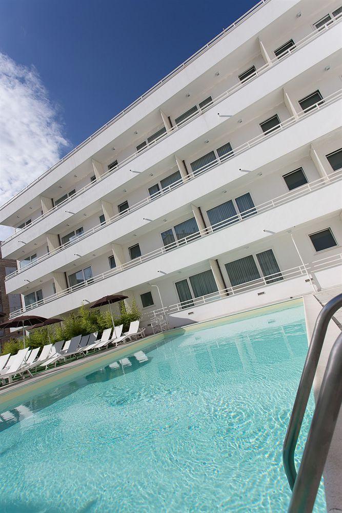 Color Mokambo Shore Family Hotel Cesenatico Exterior foto